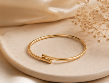 Nova Cuff
